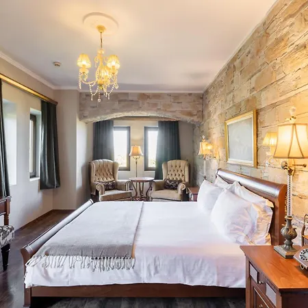 Alseides, The Experience 3*