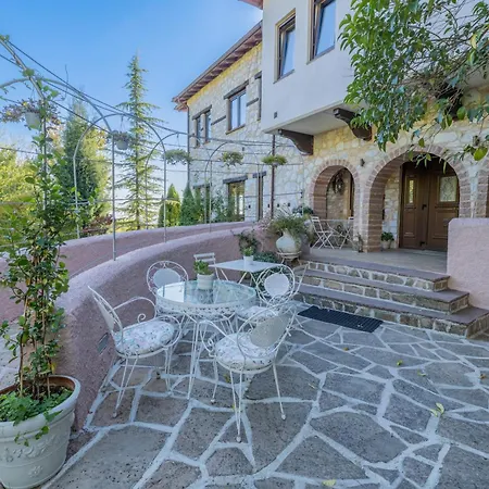 Alseides, The Experience Otel Kateríni