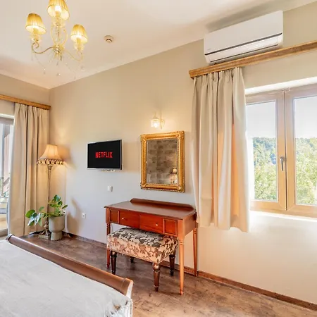 Alseides, The Experience Kateríni