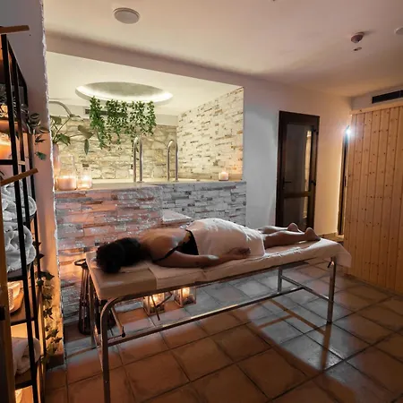 Otel Alseides, The Experience Kateríni