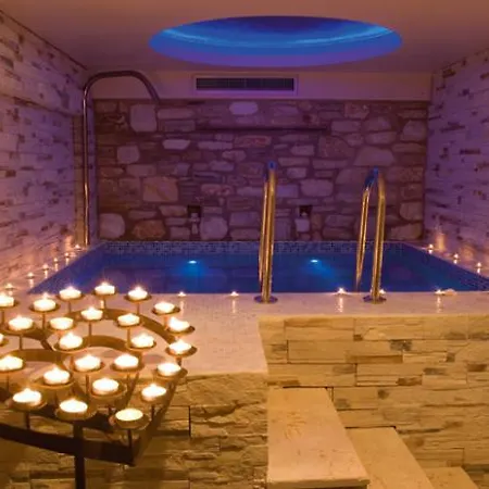 Alseides, The Experience 3*