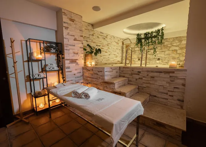 Alseides, The Experience