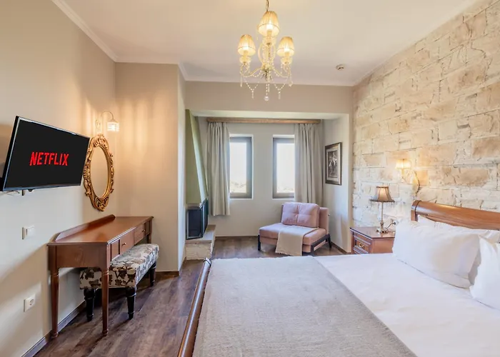 Alseides, The Experience